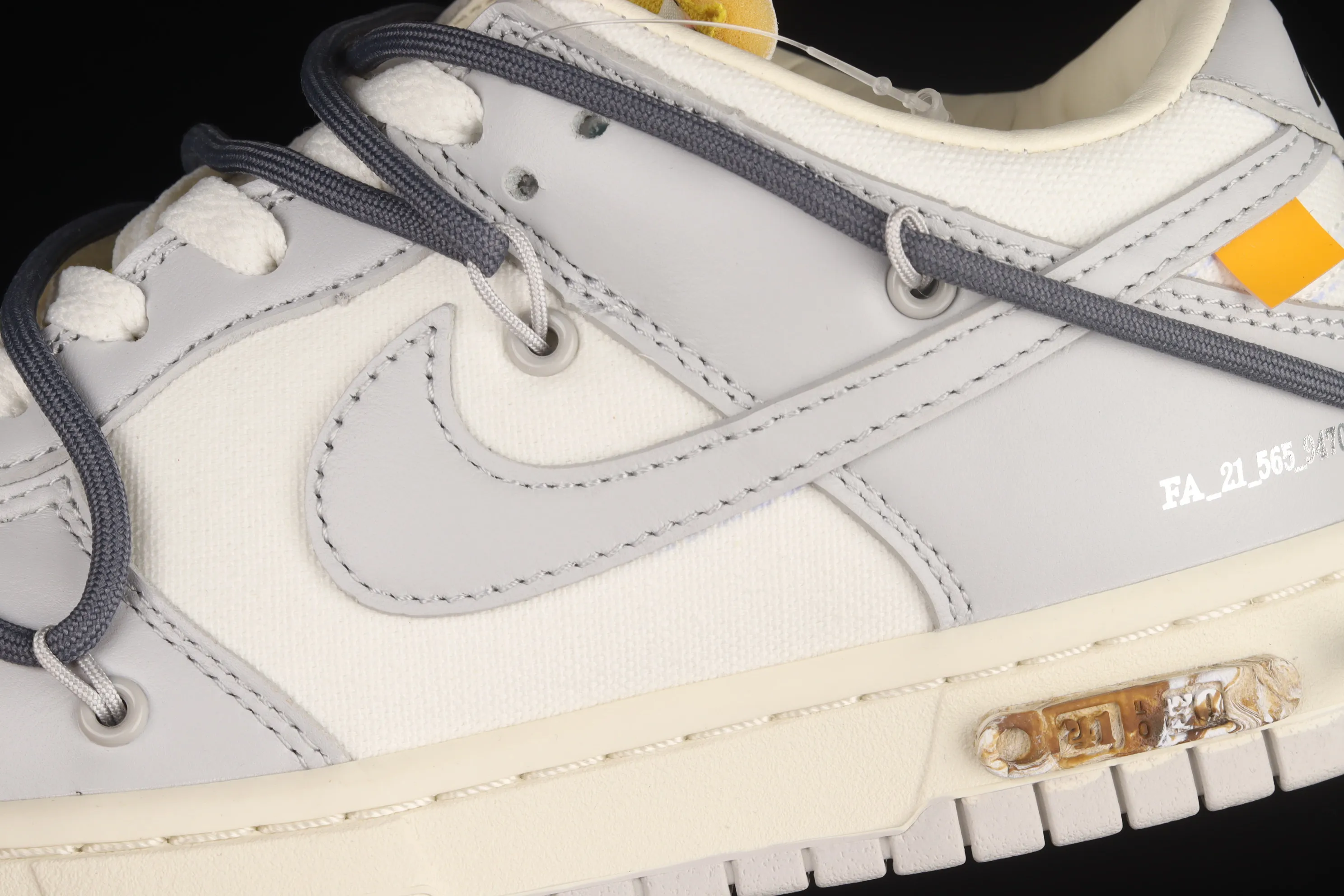 All Categories Nk SB Dunk Series Nk SB Dunk Low Low-top sneakers Pure original version OF x Nk Dunk Low OW Gray SB smashed backboard fashion casual sneakers DM1602-105